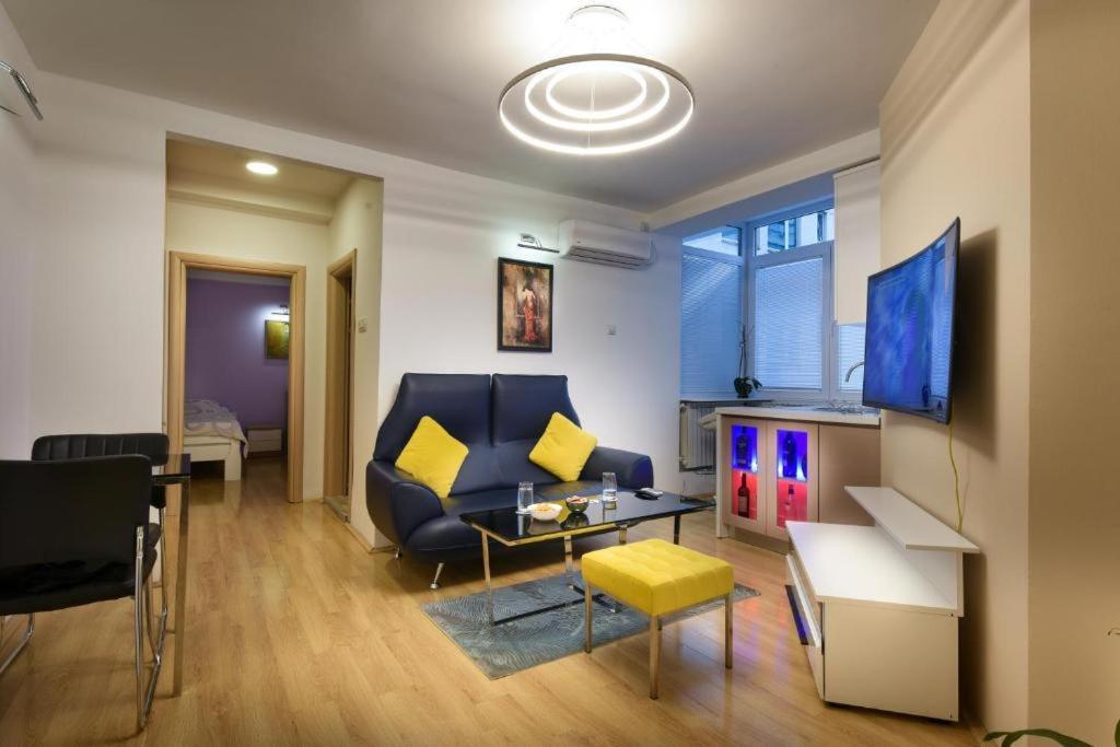 Skopje Deluxe Apartments Bagian luar foto