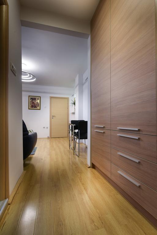 Skopje Deluxe Apartments Bagian luar foto